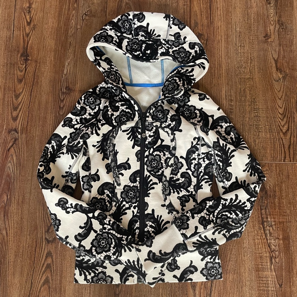 Scuba hoodie
